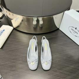 Picture of Prada Shoes _SKUPradasz35-40YM100119023